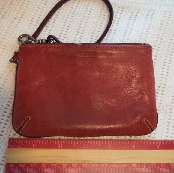 Coach  Salmon Bag Tote Bag, 1 Wristlet, 1 Wallet Wristlet - Picture 2 of 16